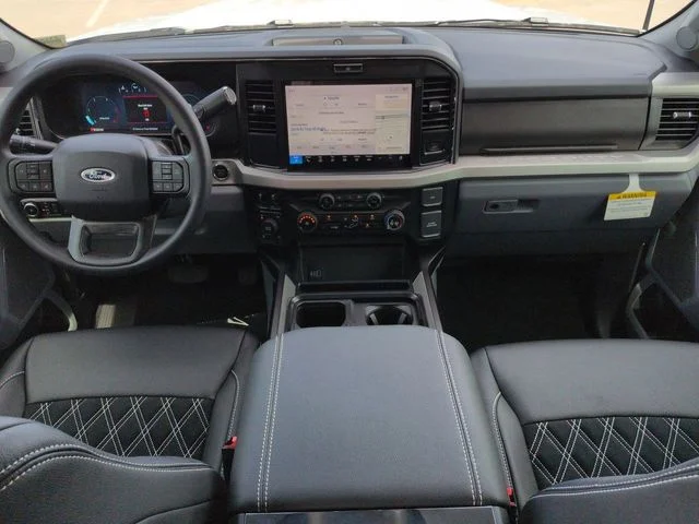 New 2026 Oxford White Ford F-250® XLT image 15