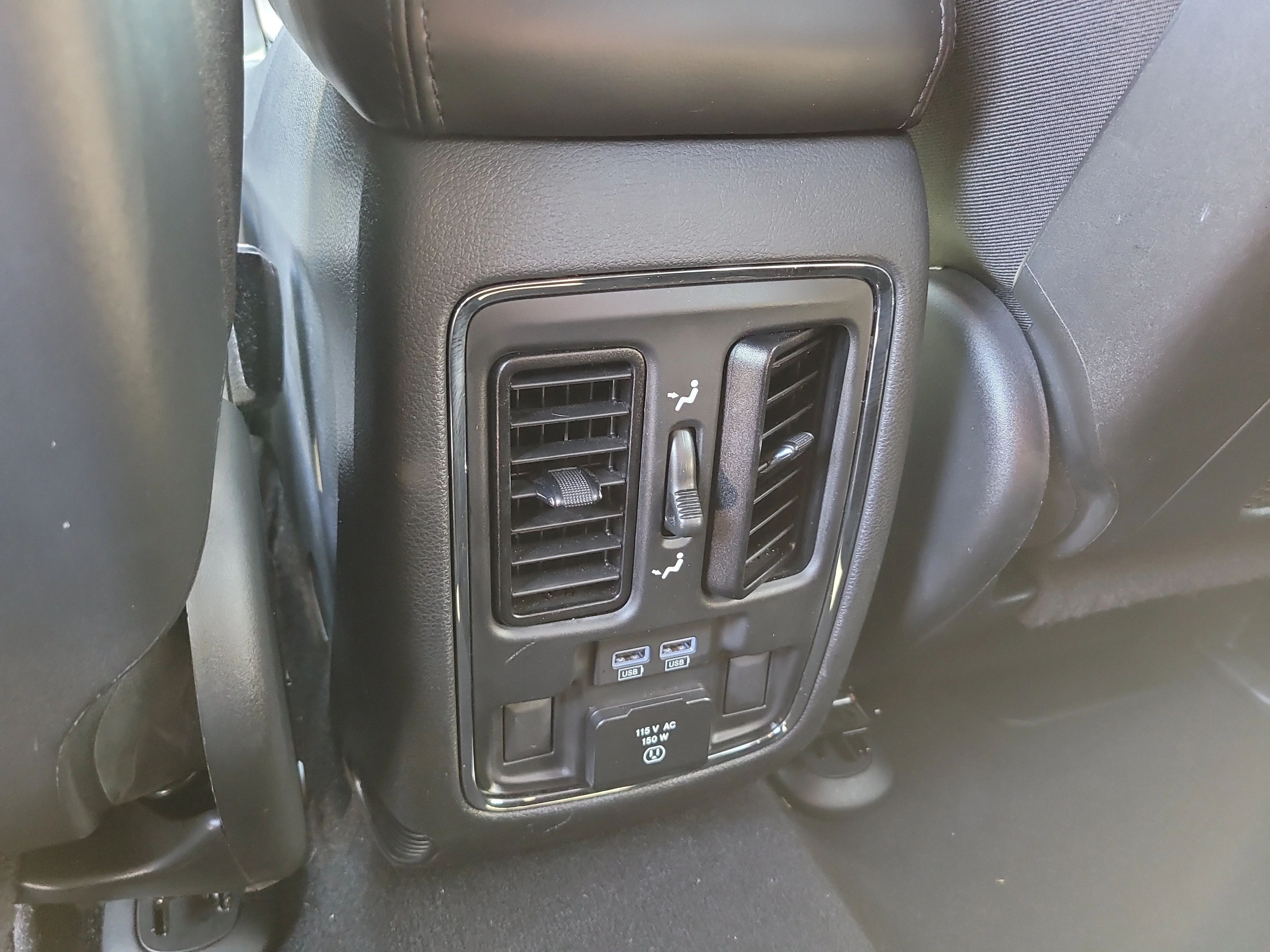 Used 2020 Bright White Clearcoat Jeep Limited image 13