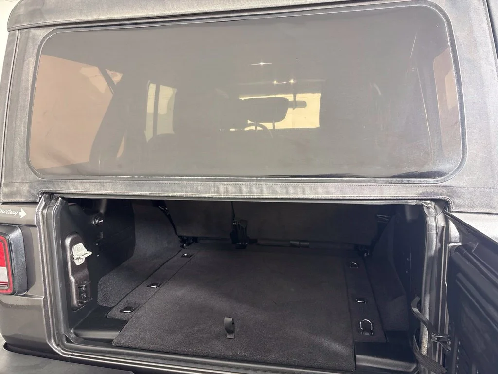 Used 2023 Gray Jeep Sport S image 18