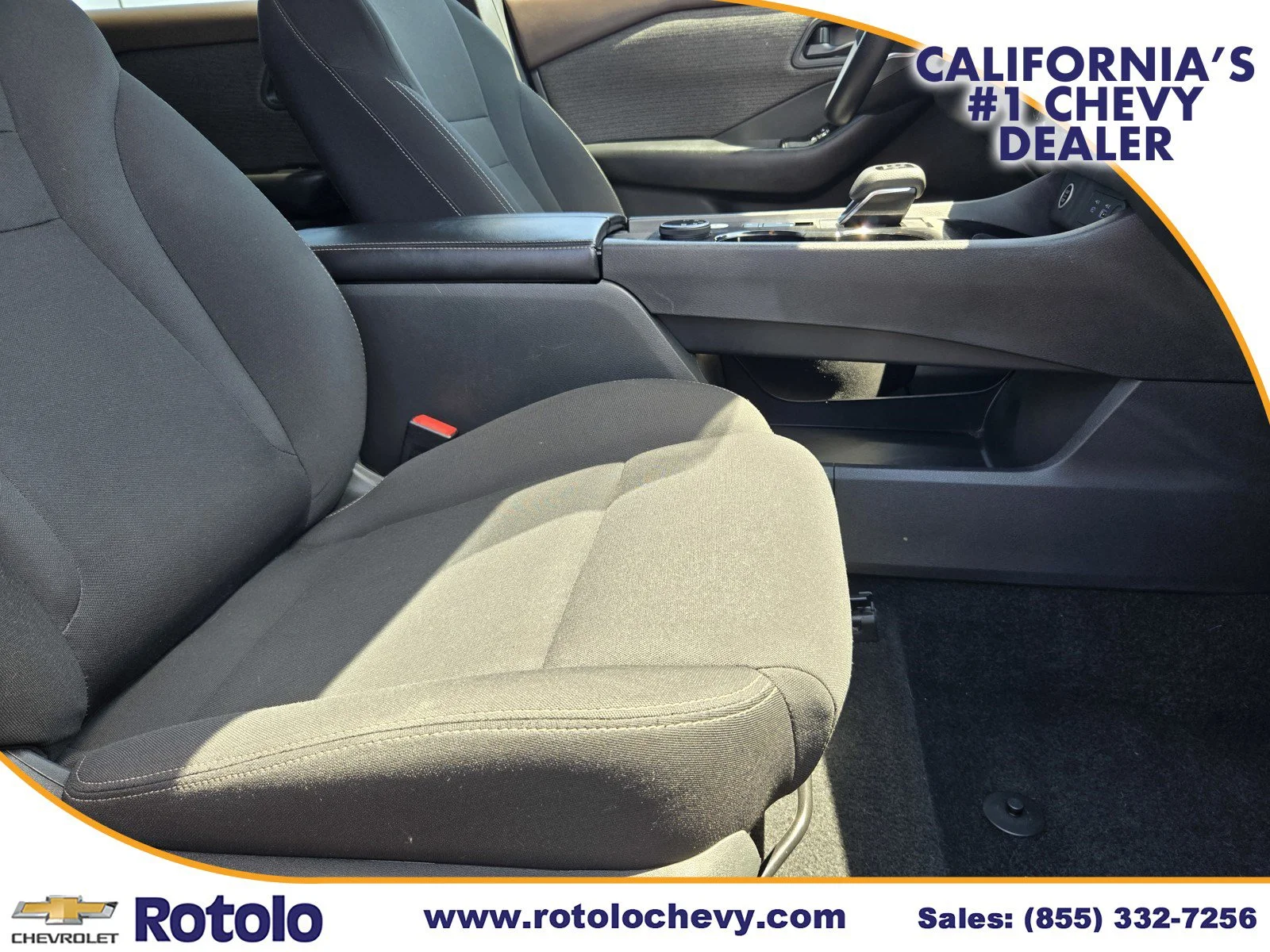 Used 2023 Caspian Blue Metallic Nissan S image 11