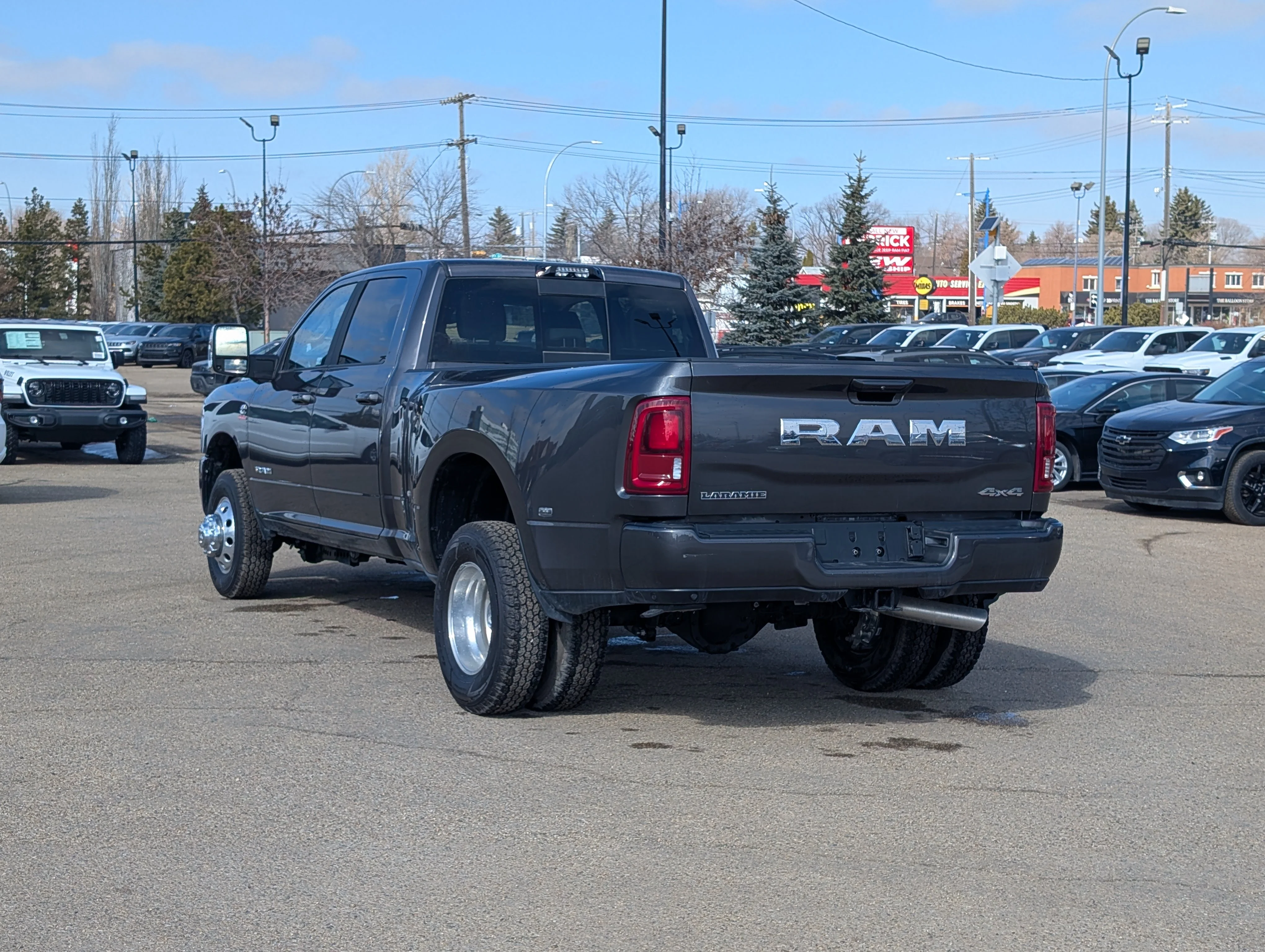 Used 2025 Granite Crystal Metallic Ram Laramie image 4