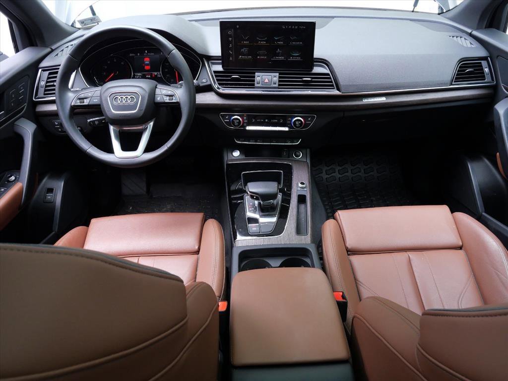 Used 2024 Daytona Gray Audi S line Premium image 19