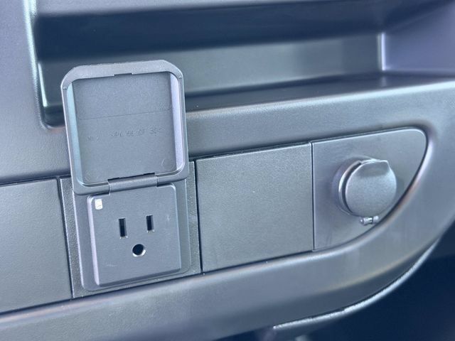 2025 Chevrolet Express Cargo Work Van - Photo 19