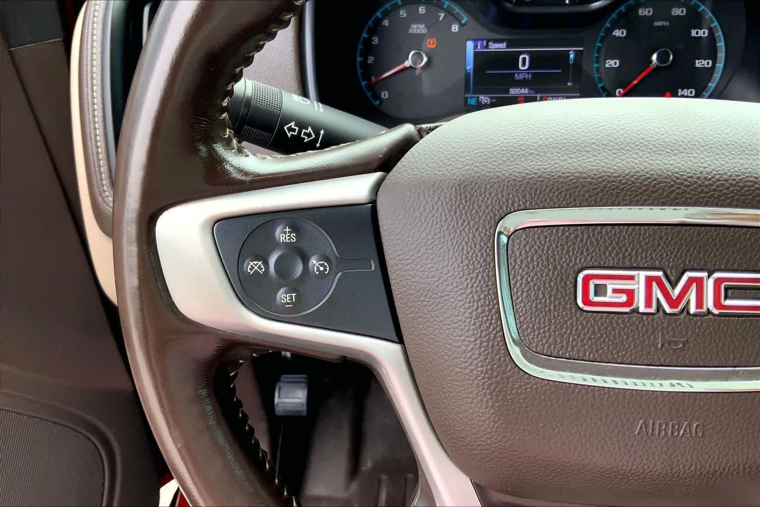 Used 2017 Cardinal Red GMC 4WD SLE image 19
