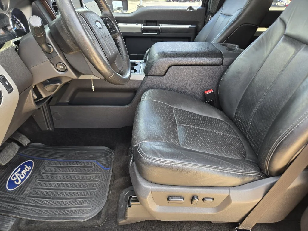 Used 2014 Black Ford Lariat image 15