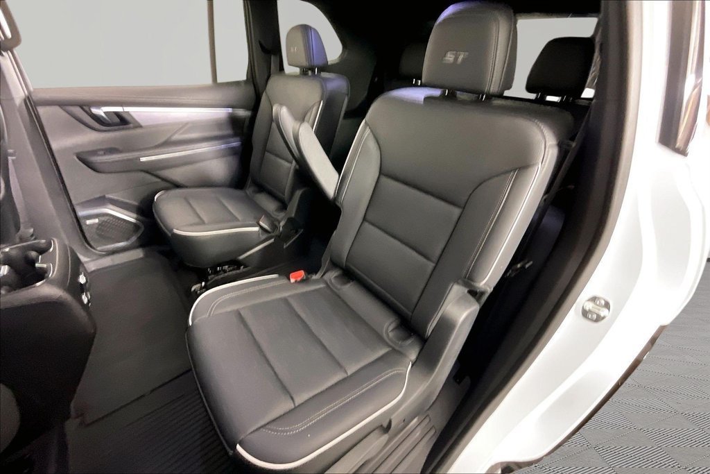 2025 Buick Enclave Sport Touring - Photo 19