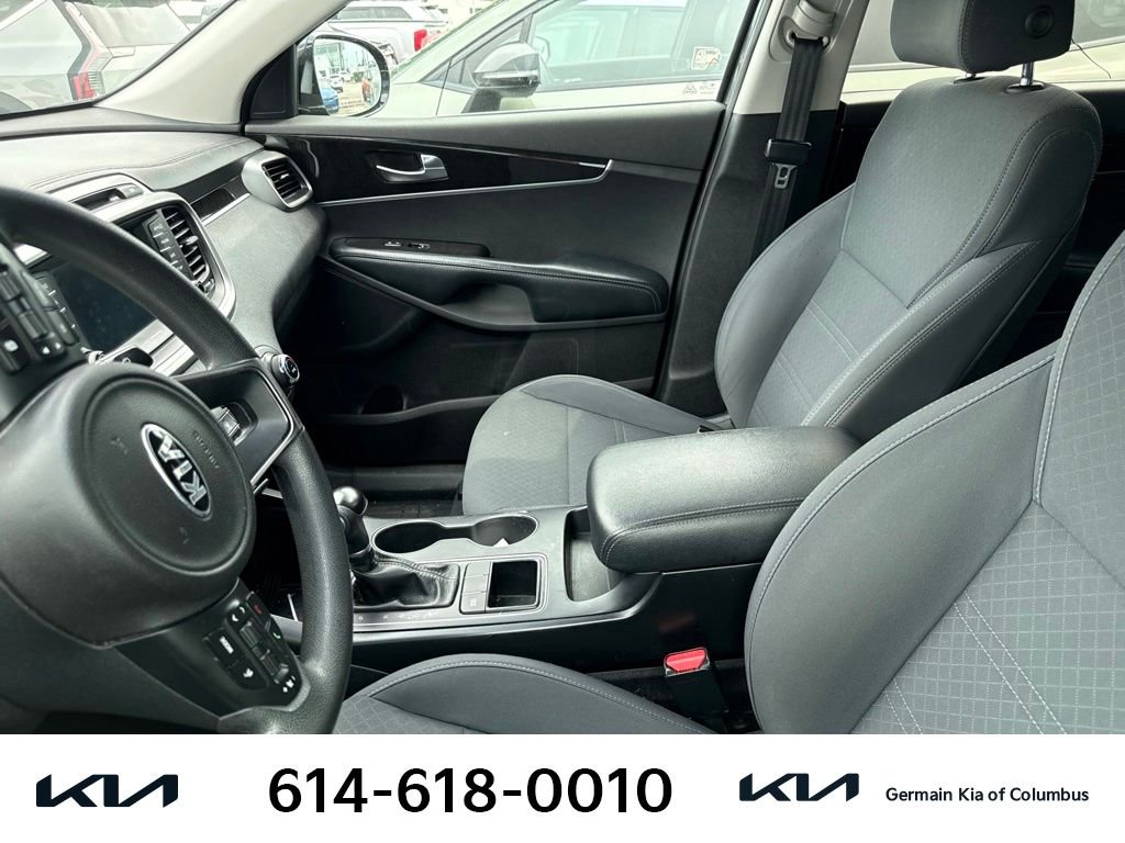 Used 2018 Gray Kia LX image 7