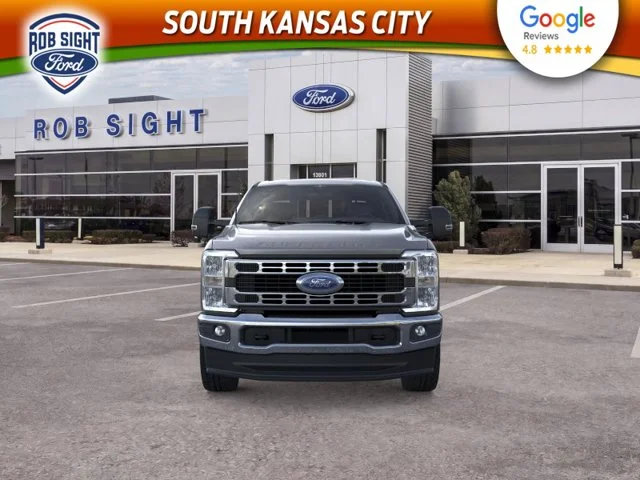 2026 Ford F-350 Super Duty XLT - Photo 6
