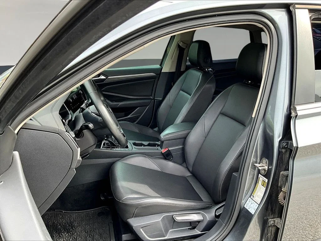 Certified Used 2020 Gray Volkswagen SEL image 22