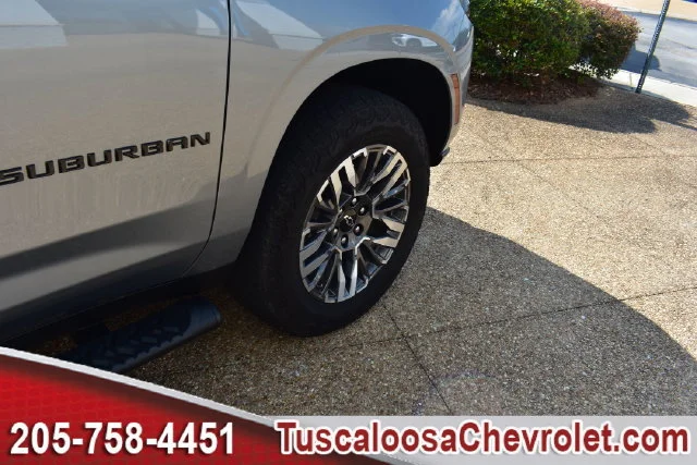 Certified Used 2025 Sterling Gray Metallic Chevrolet Z71 image 17