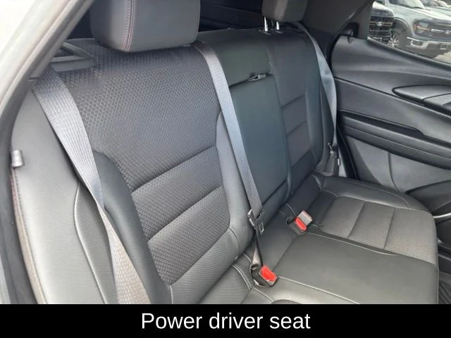 Used 2021 White Chevrolet RS image 21