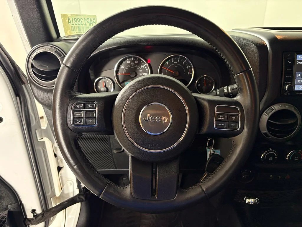Used 2017 White Jeep Sport image 21