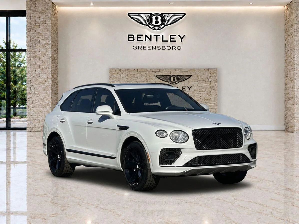 Used 2021 Ghost White Pearlescent Bentley V8 image 7