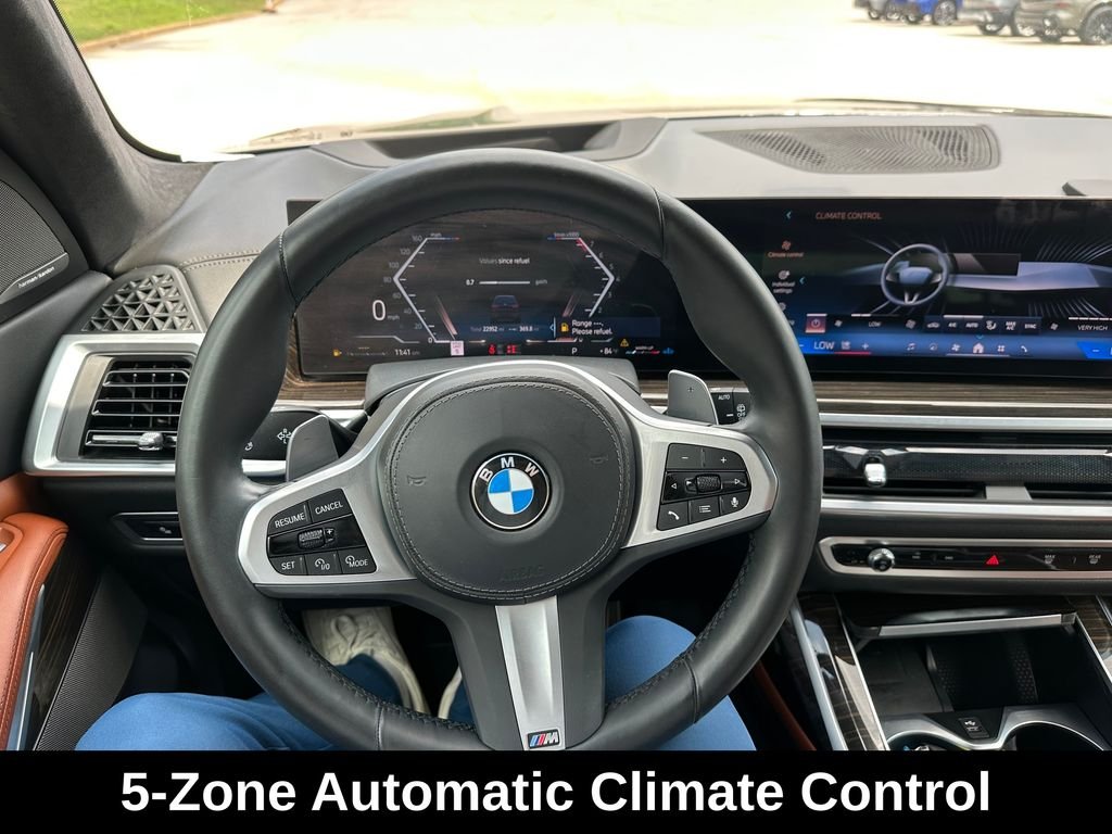 Used 2024 Black BMW xDrive40i image 19