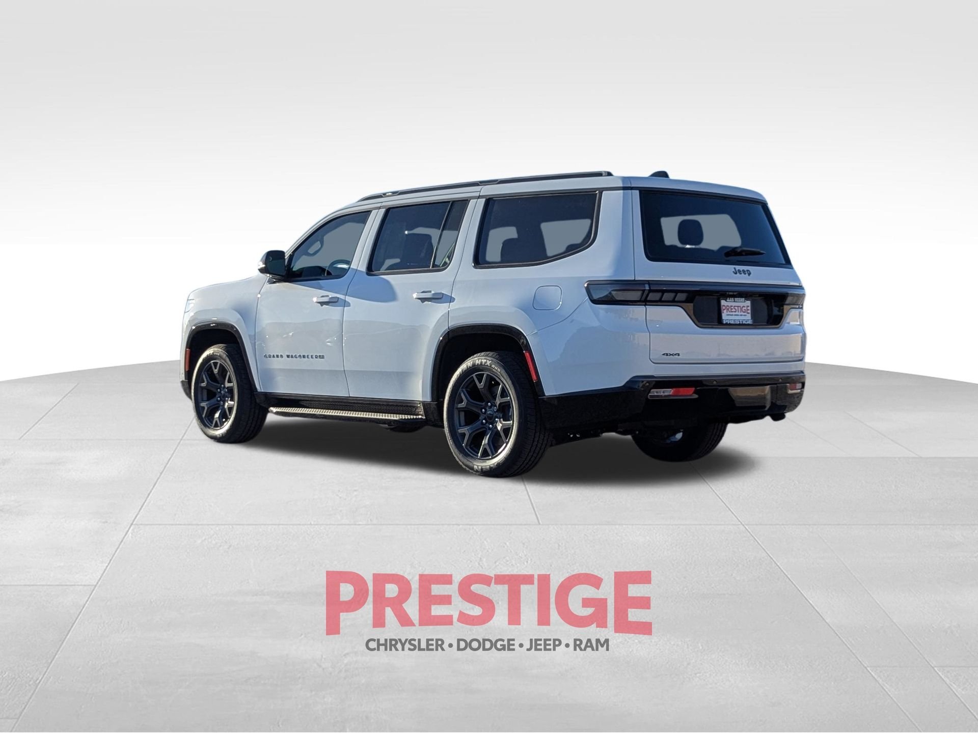 New 2026 Bright White Clear-Coat Exterior Paint Jeep Limited Altitude image 8