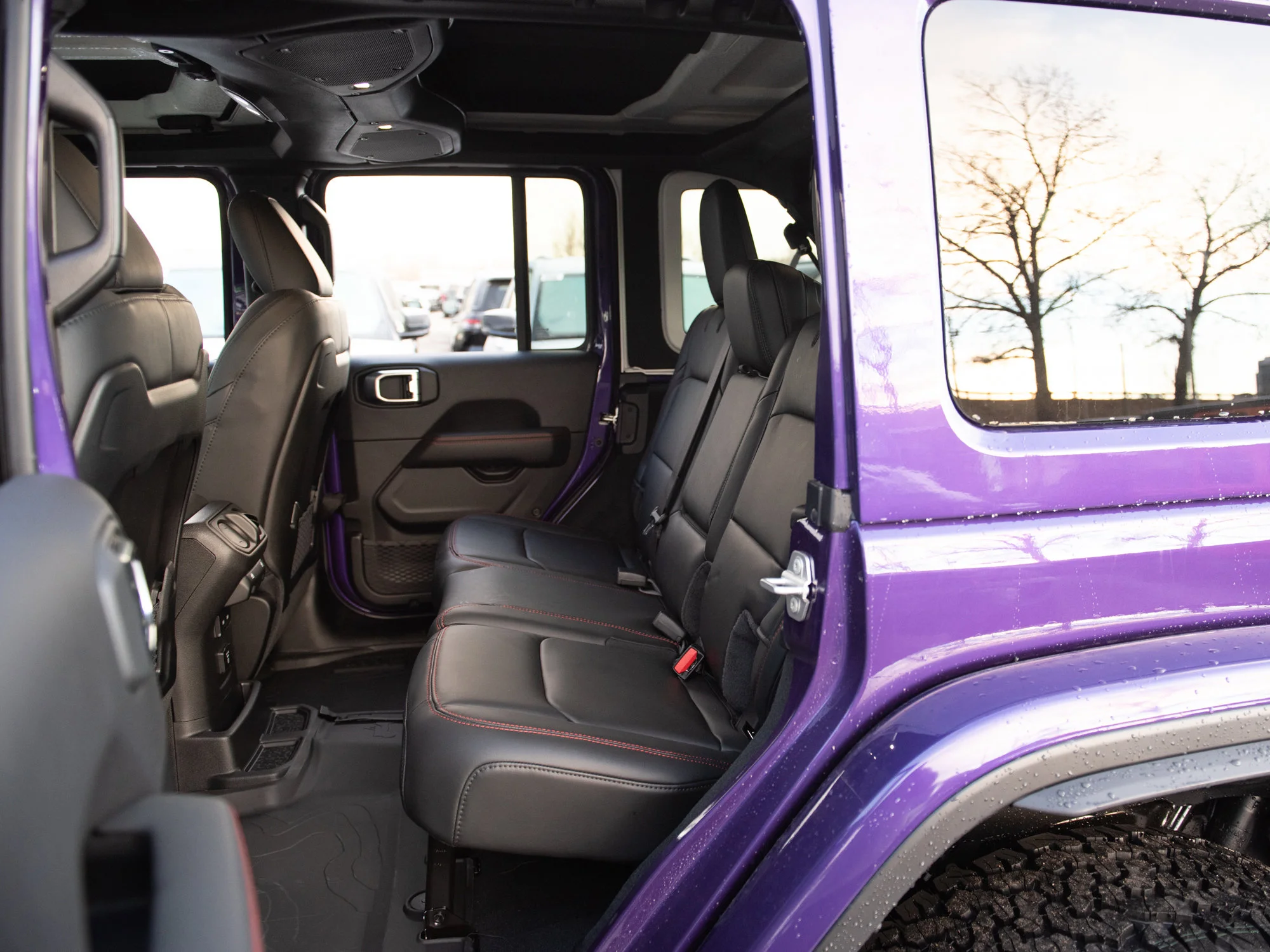 New 2026 reign Jeep Rubicon X* image 15