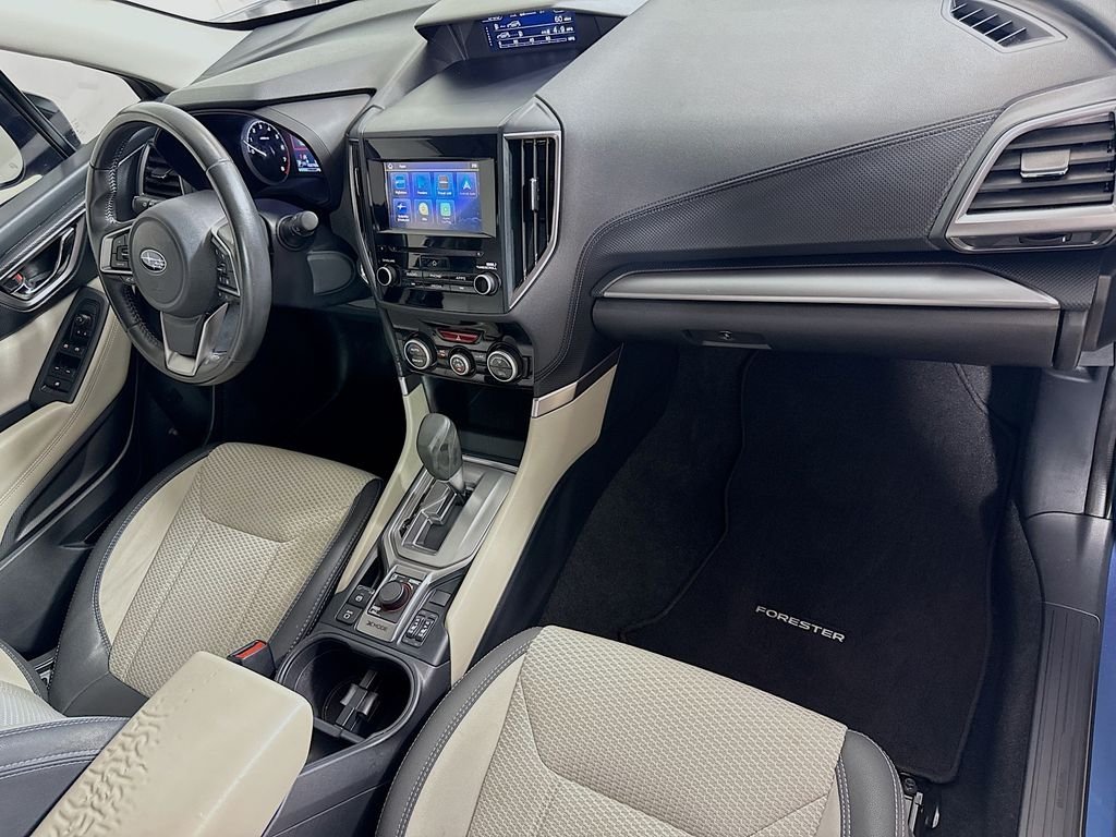 Used 2023 Horizon Blue Pearl Subaru Premium image 29