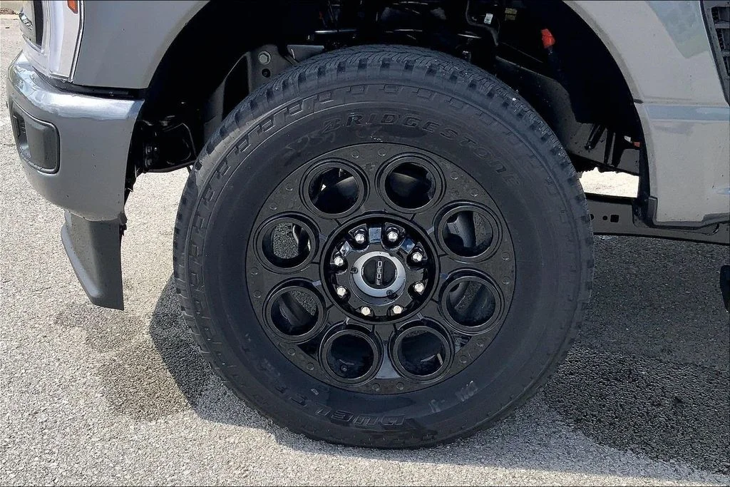New 2026 Carbonized Gray Metallic Ford  image 19