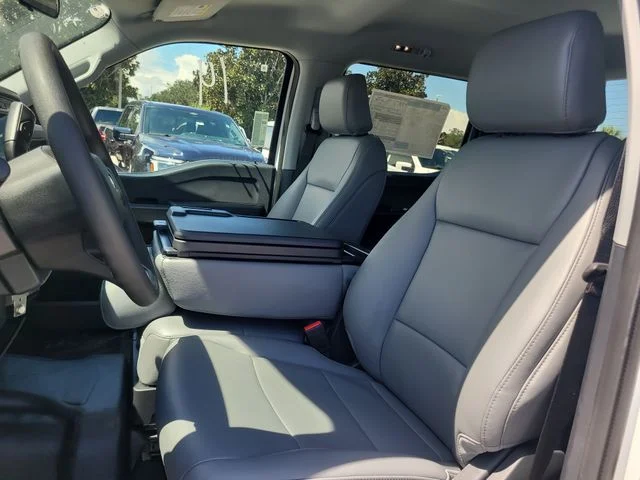 New 2026 Oxford White Ford XL image 19