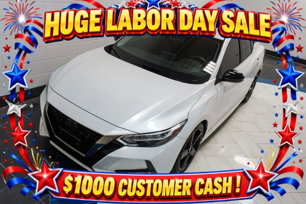 Used 2022 White Nissan SR image 34