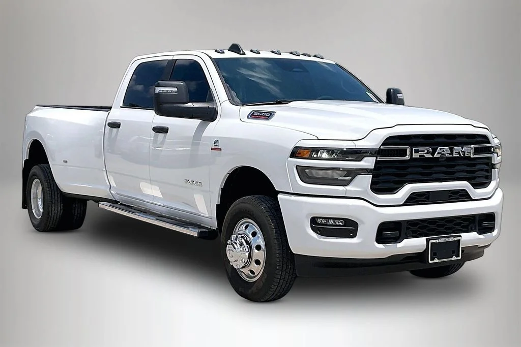 2026 RAM 3500 Big Horn/Lone Star 4X4 Crew Cab LWB's photo