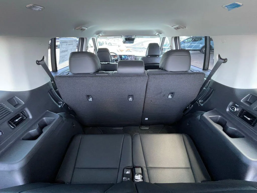 2026 Hyundai Santa Fe SEL - Photo 14