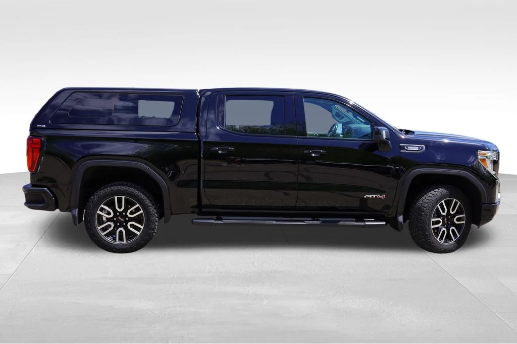 Used 2020 Onyx Black GMC AT4 image 3