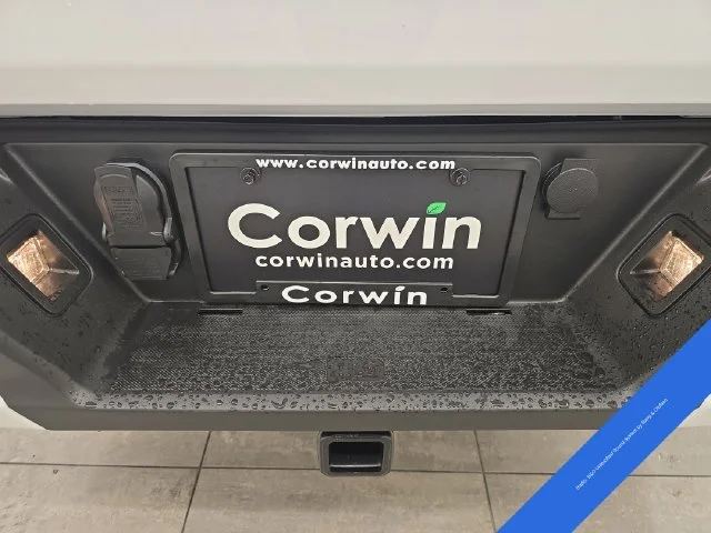 New 2026 Oxford White Ford Tremor® image 18