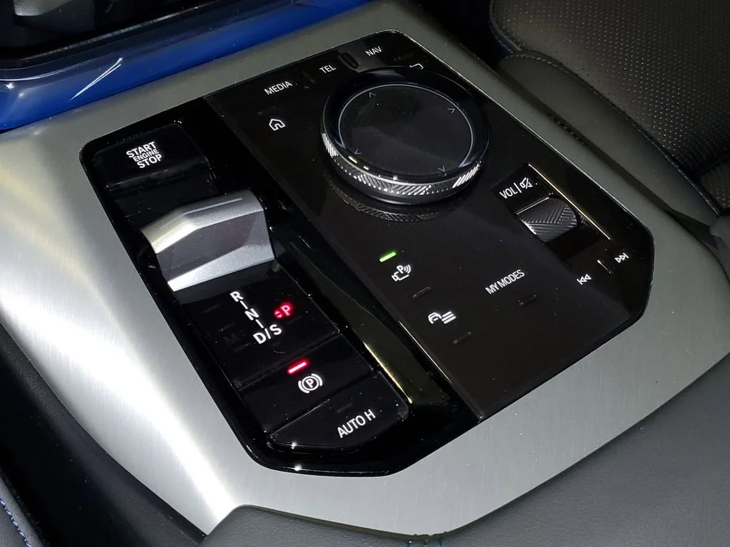 New 2026 Brooklyn Grey Metallic BMW 30 xDrive image 25