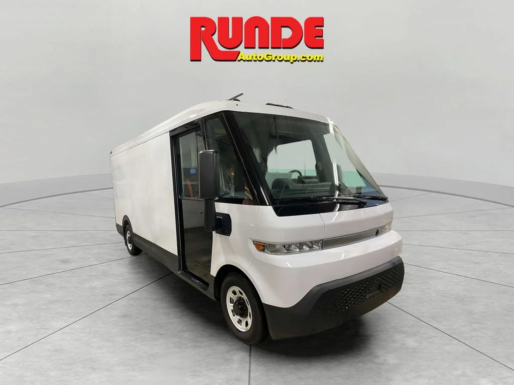 Used 2023 Oyster BrightDrop Base image 1