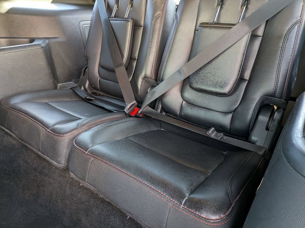 Used 2016 Red Ford Sport image 19