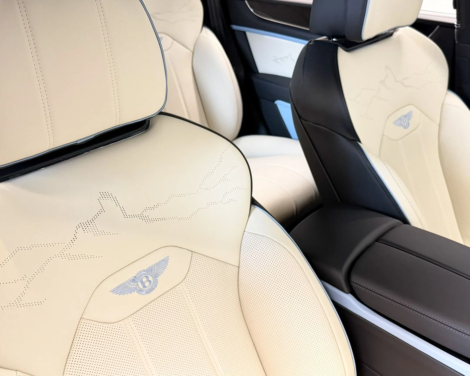 New 2027  Bentley  image 38