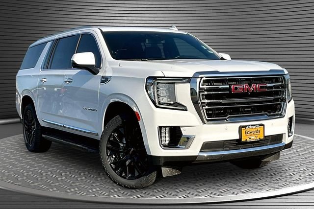 Used 2023 White GMC SLT image 3