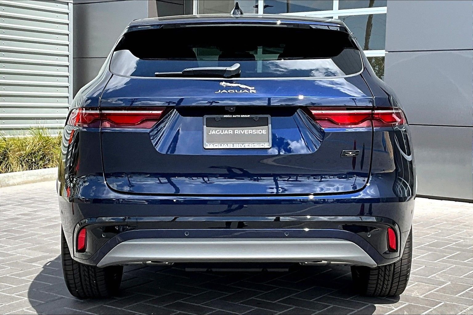 2026 Jaguar F-Pace R-Dynamic S - Photo 4