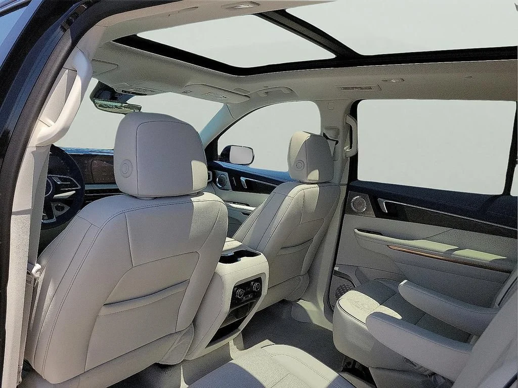 2026 Buick Enclave Avenir - Photo 12