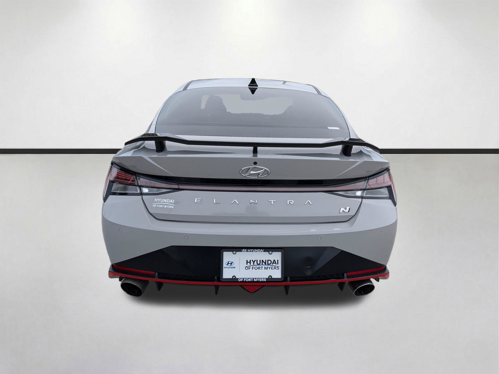 Used 2023 Cyber Gray Hyundai Base image 5