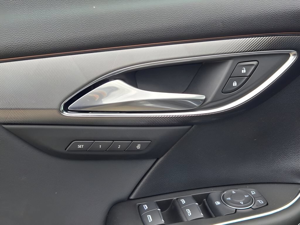 2026 Buick Envision Sport Touring - Photo 18