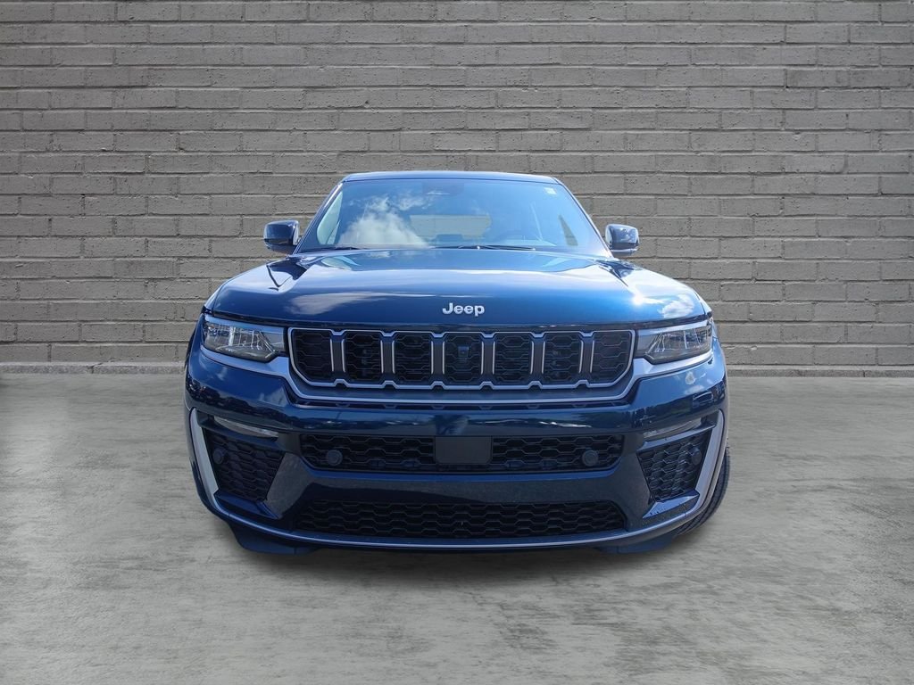 New 2027 Fathom Blue Pearlcoat Jeep Limited image 10