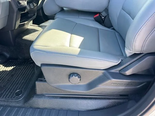 New 2026 Oxford White Ford F-350® XL image 12