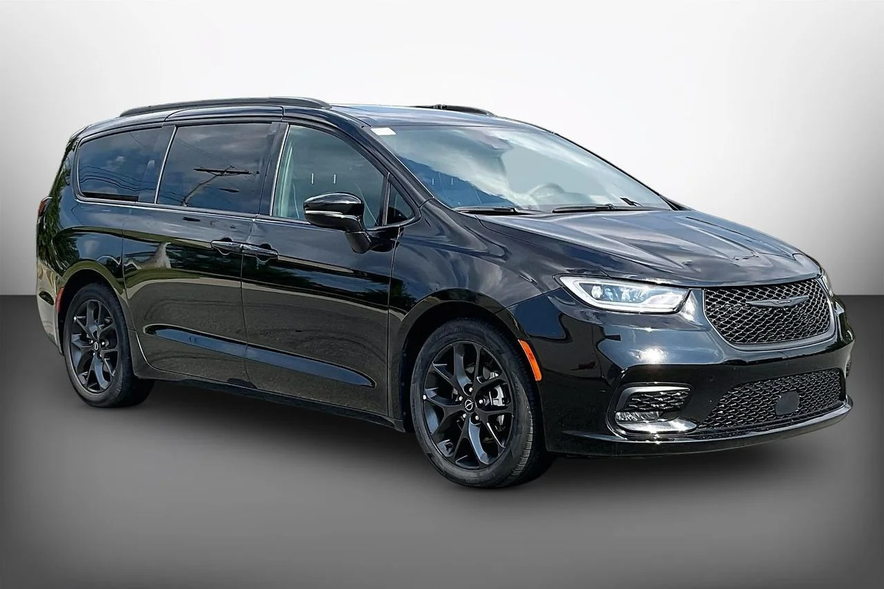 2025 Chrysler Pacifica
