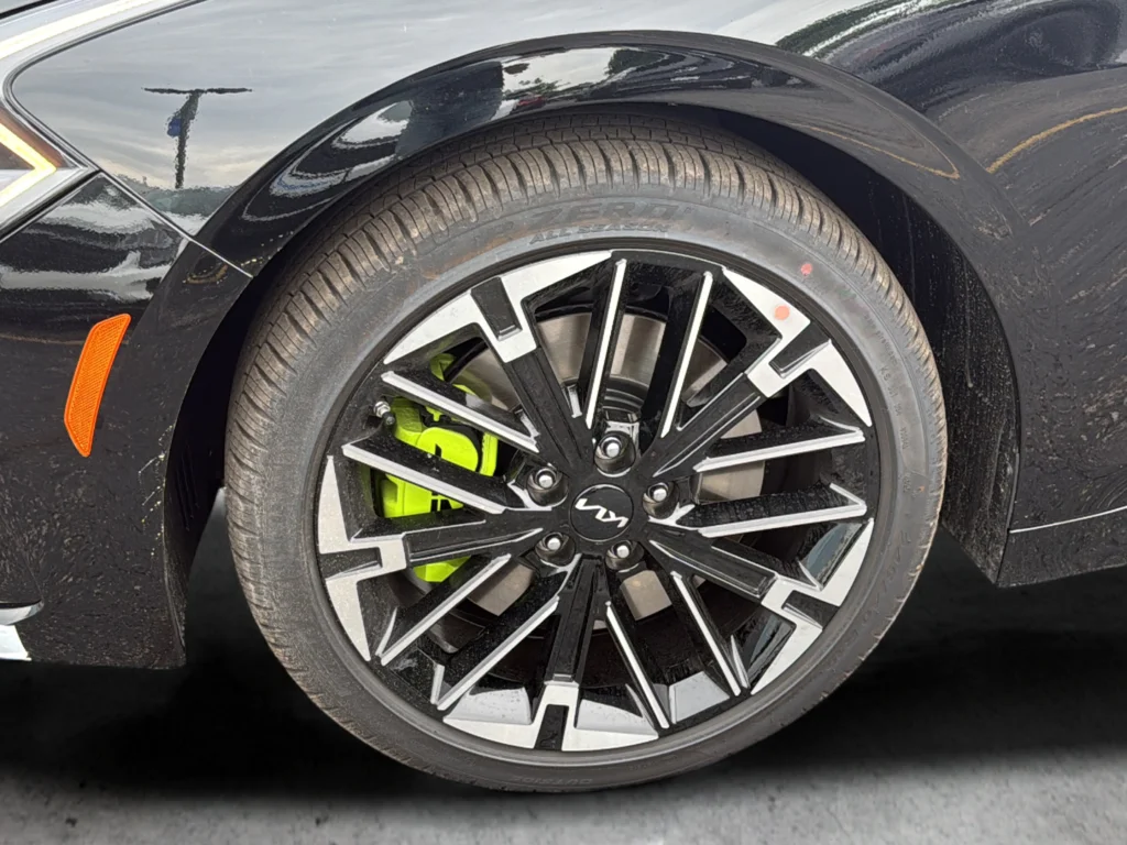 New 2026 Aurora Black Pearl Kia GT image 9