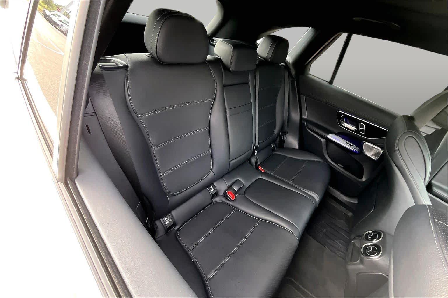 Certified Used 2023 Cirrus Silver Metallic Mercedes-Benz GLC 300 image 19