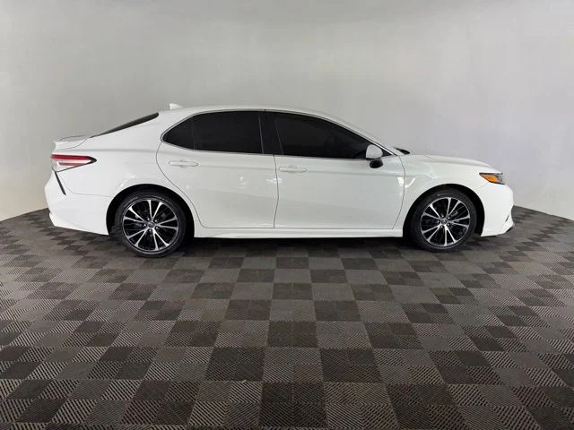 Used 2020 White Toyota SE image 8