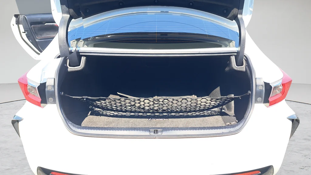 Used 2015 White Lexus F image 26