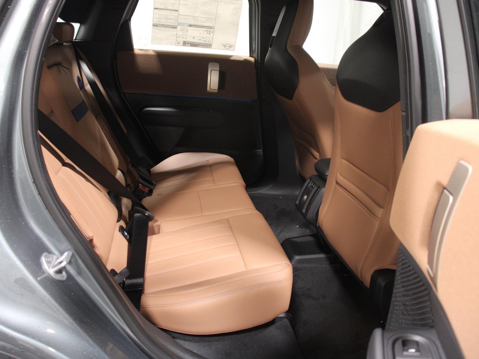 2026 MINI Countryman S - Photo 17