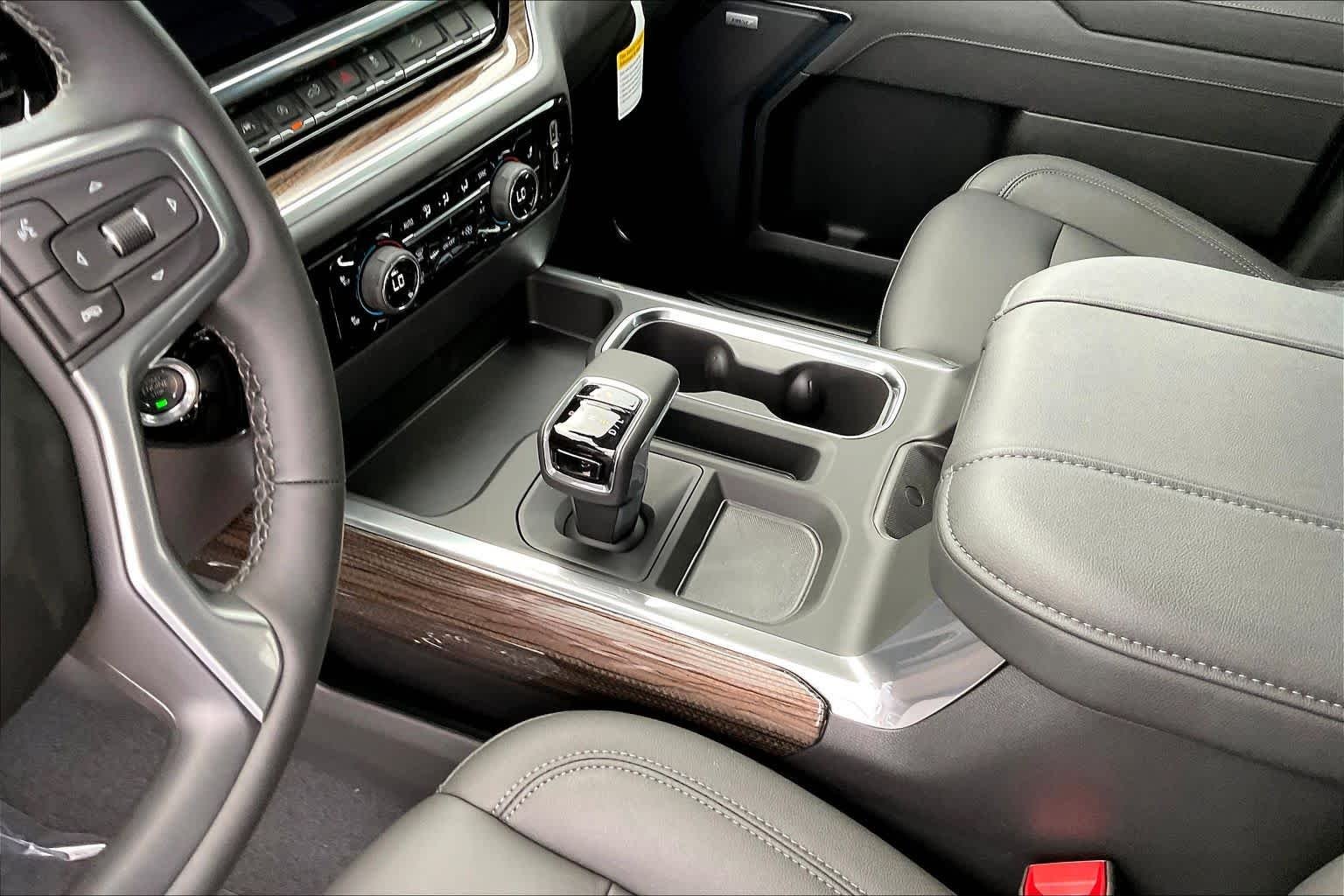 2026 Chevrolet Silverado 1500 LT Trail Boss - Photo 8