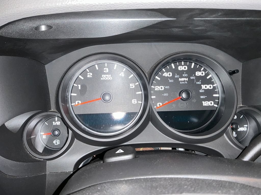 Used 2008 STEEL GRAY METALLIC GMC Work Truck image 21
