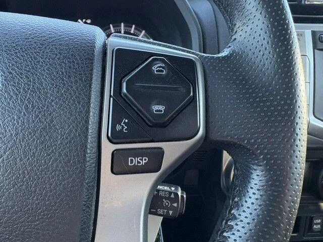 Used 2019 Super White Toyota SR5 image 21