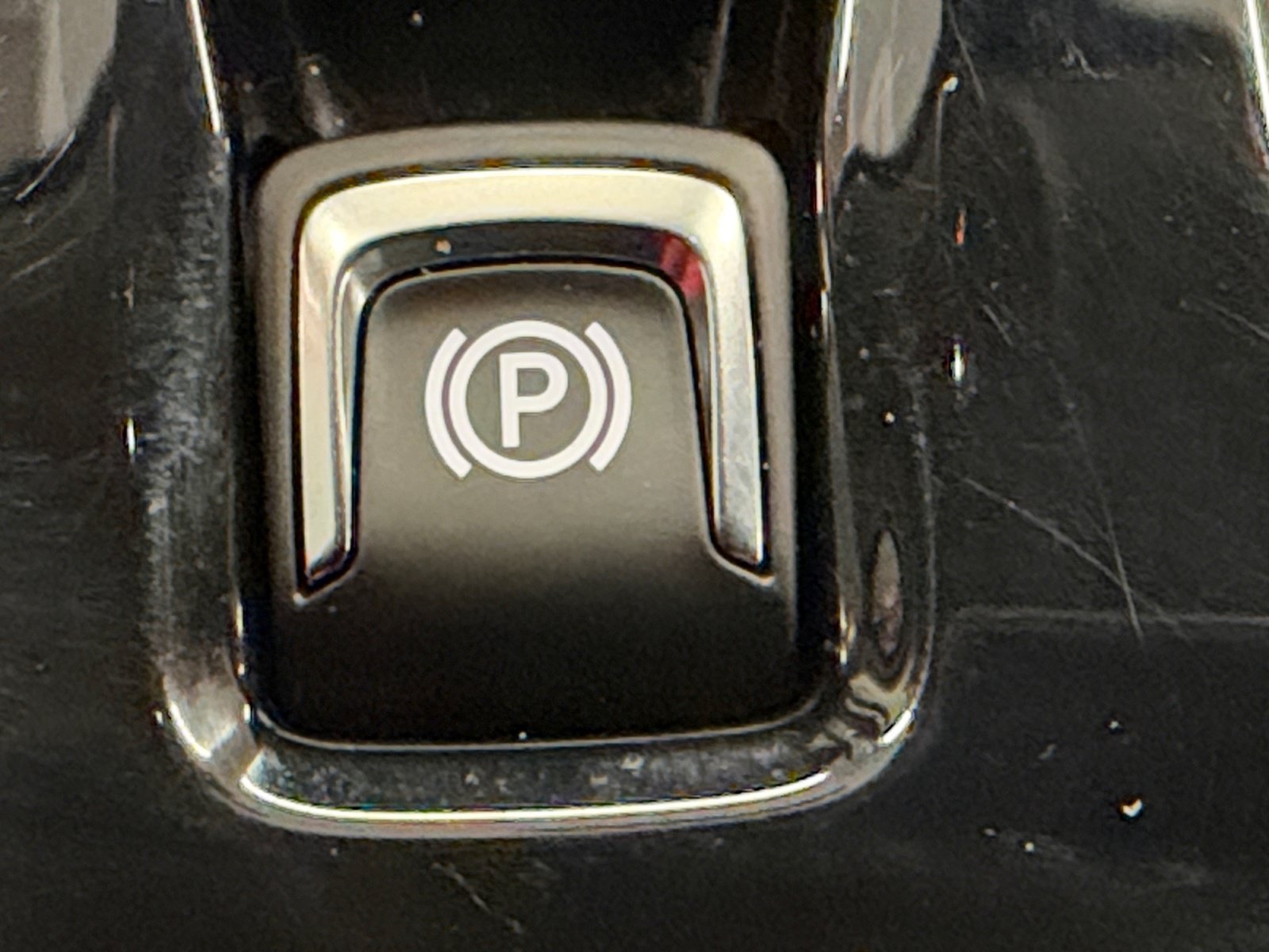 Used 2023 Ebony Twilight Metallic Buick Essence image 36