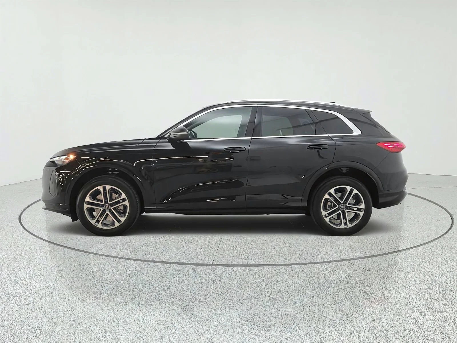Used 2025 Mythos Black Metallic Audi Premium image 8